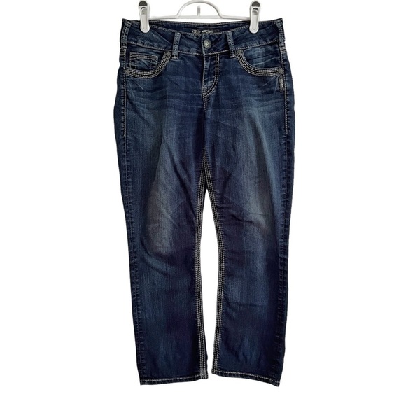 Silver Suki Mid Capri Cropped Jeans - Picture 3 of 17